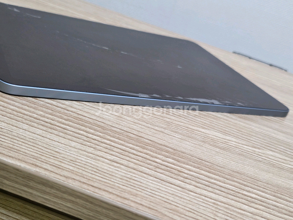 아이패드 에어4 wifi 64gb 액정파손--5