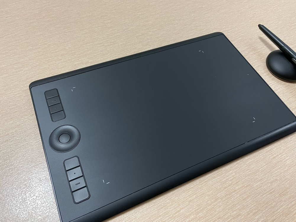 와콤 인튜어스 프로 pth-660 중형--1