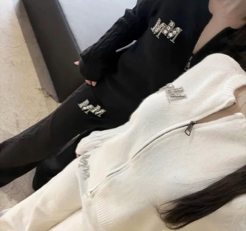 수입 M 꽈배기 니트 집업 트레이닝 세트--1