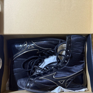 미즈노 복싱화 블랙 하이탑 255 이미지