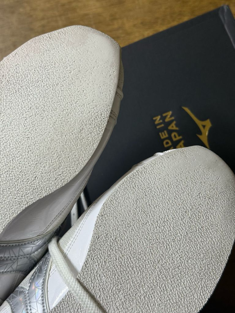 미즈노 복싱화 화이트 로우 265 이미지