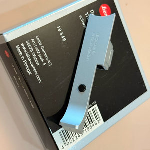 라이카Q2 엄지그립(실버)