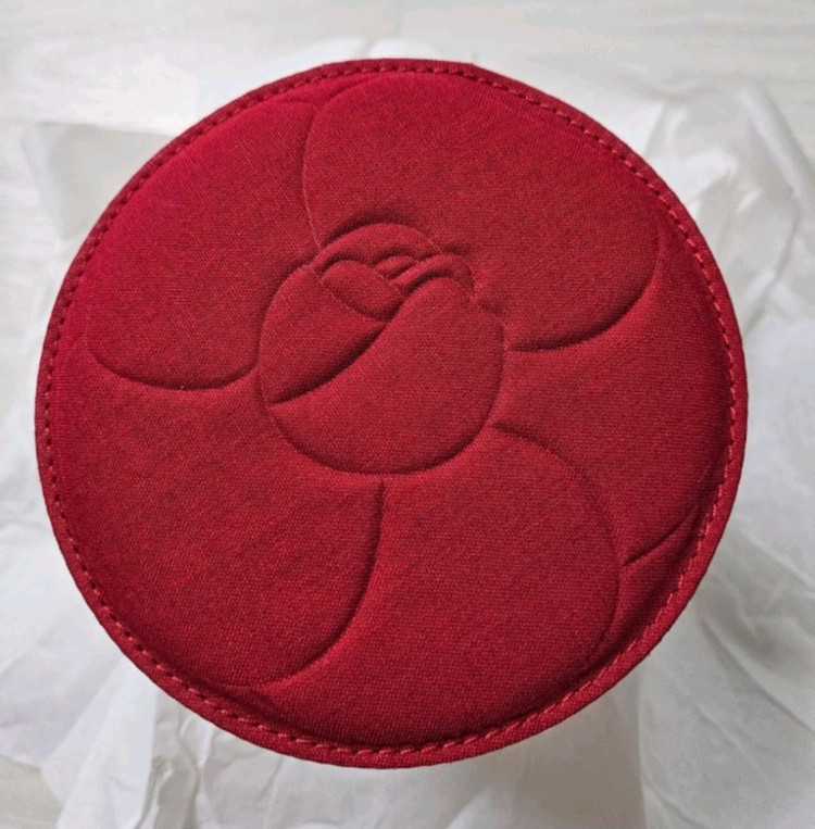 샤넬 레드까멜리아 여행용 파우치(새상품)ㅡ14--1