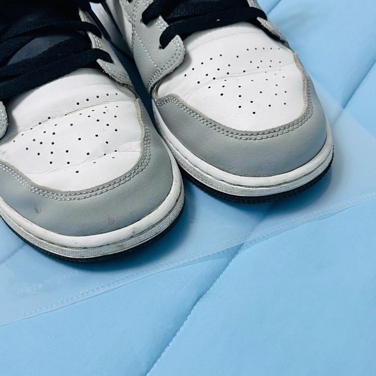 나이키 조던1 라이트 스모크 그레이GS 로우 스니커즈--4