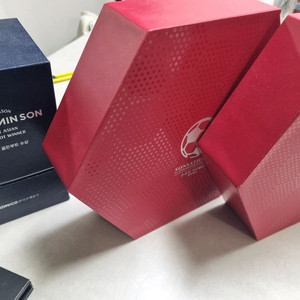 손흥민 골든 부트 한정판 기념 은메달 팝니다