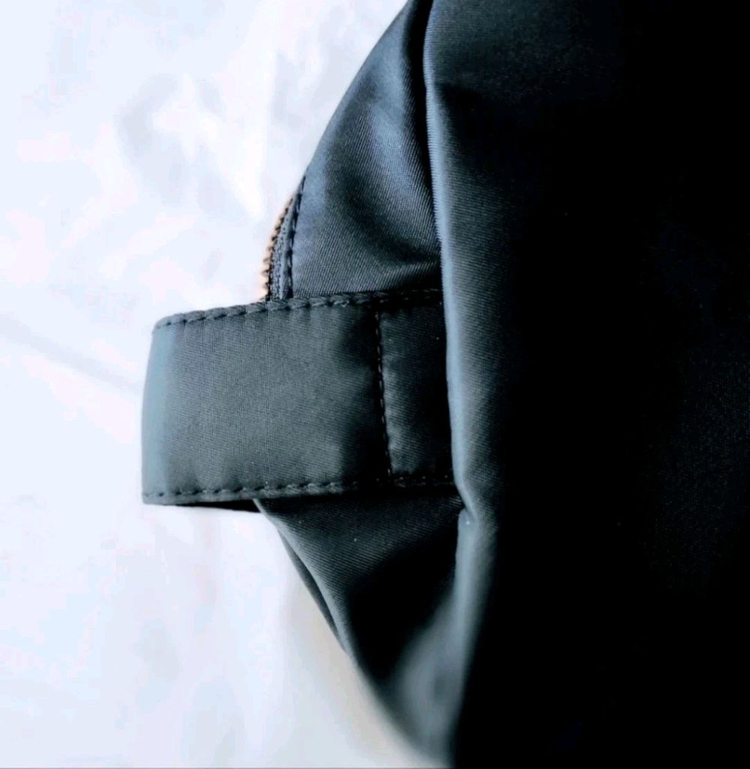 샤넬파우치 (새상품) + 덤(미니거울)ㅡ6--4