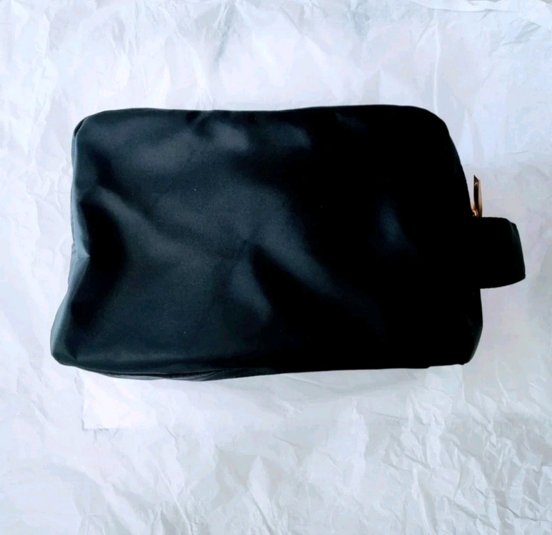 샤넬파우치 (새상품) + 덤(미니거울)ㅡ6--8