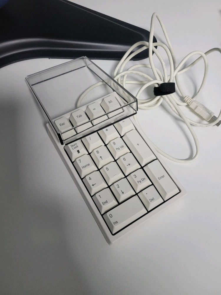 [판매] 레오폴드 FC210TP 기계식 텐키패드--1