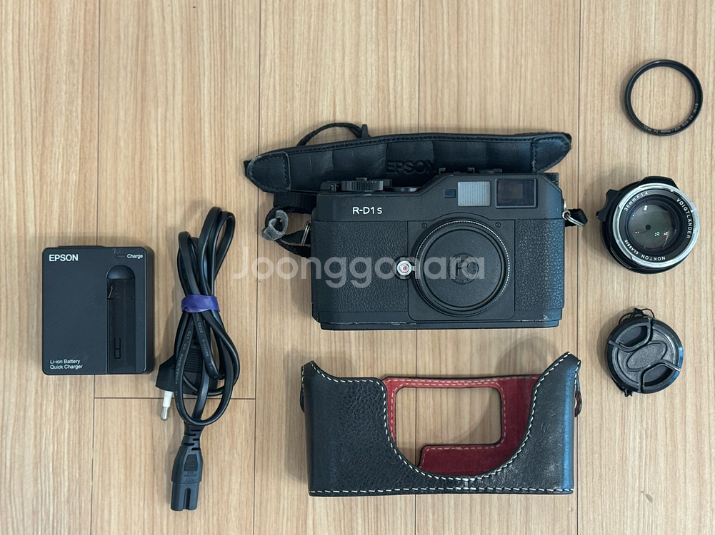 Epson RD-1S RF식 디지털 카메라 + 보이그란더 녹턴렌즈--1