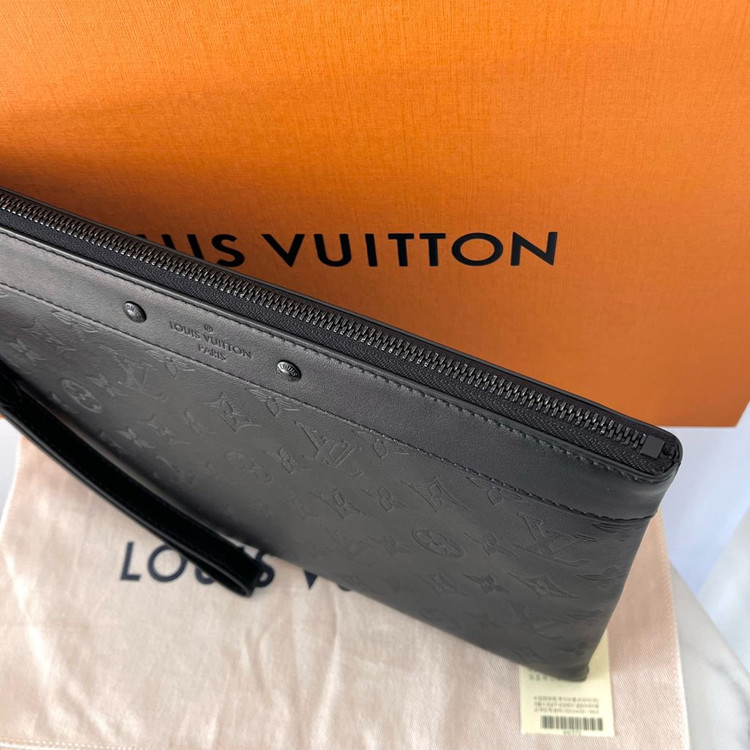 [S급/정품] 루이비통 포쉐트 투고 쉐도우 클러치 백 가방--3