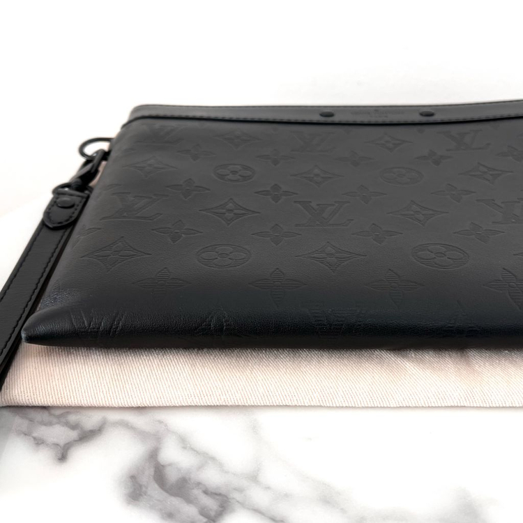 [S급/정품] 루이비통 포쉐트 투고 쉐도우 클러치 백 가방--5