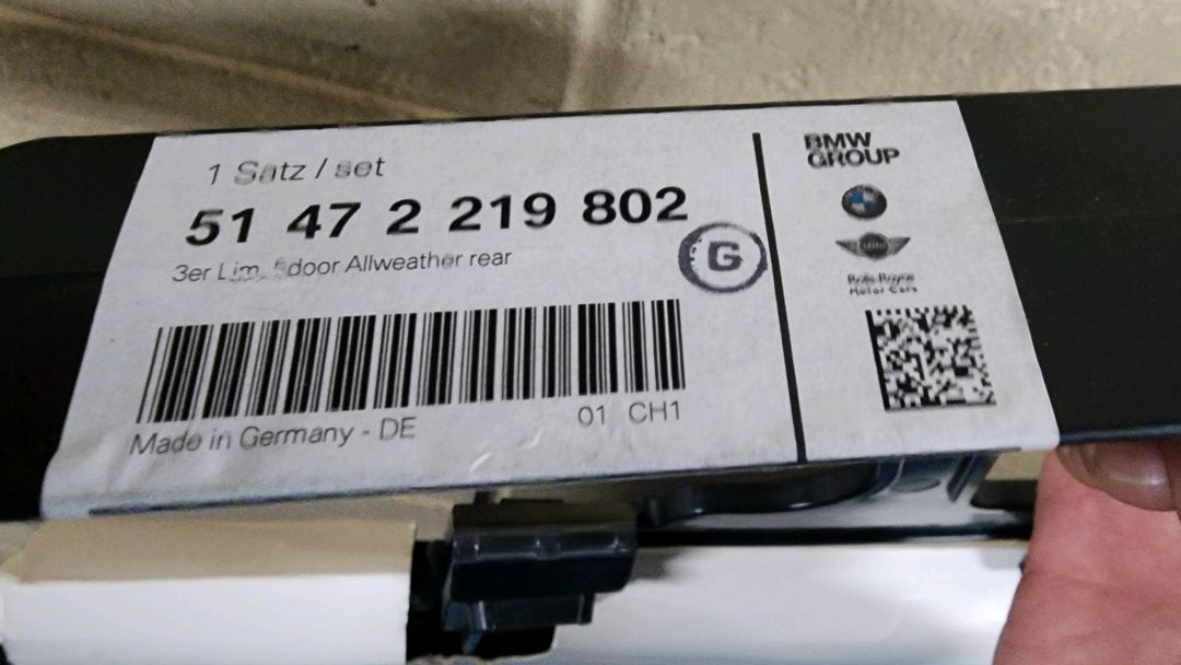 BMW 순정 매트 51 47 2 219 802 3시리즈 후방 올웨더 매트 세트 새제품.--2