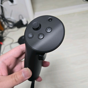 메타 퀘스트 프로 왼쪽 컨트롤러 팔아요