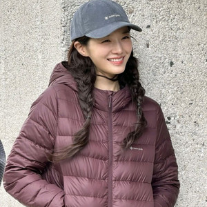 스노우피크 경량패딩 85