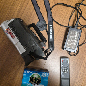 삼성 Samsung VM-1300 8mm 디지털 캠코더 카메라 핸디캠