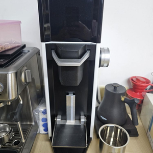 커피 그라인더 이미지