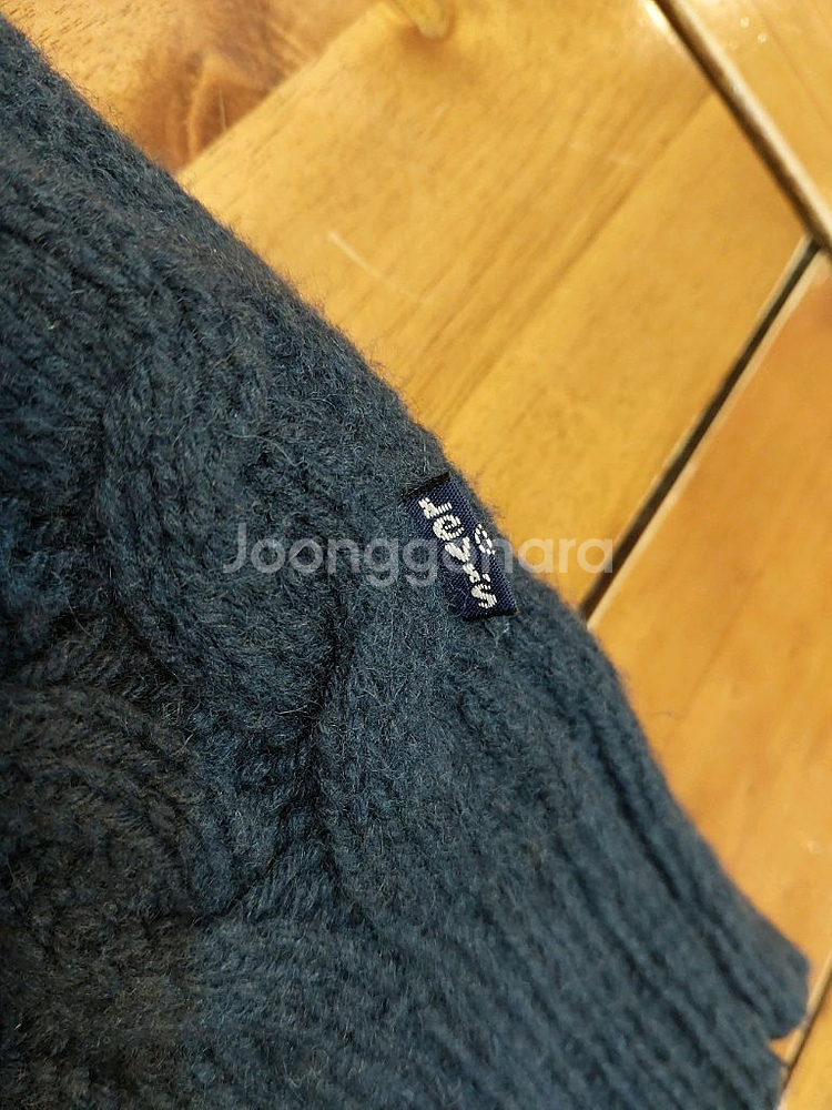 리바이스 노르딕 페어아일 니트 L 사이즈(105) 택포 29,000원--3