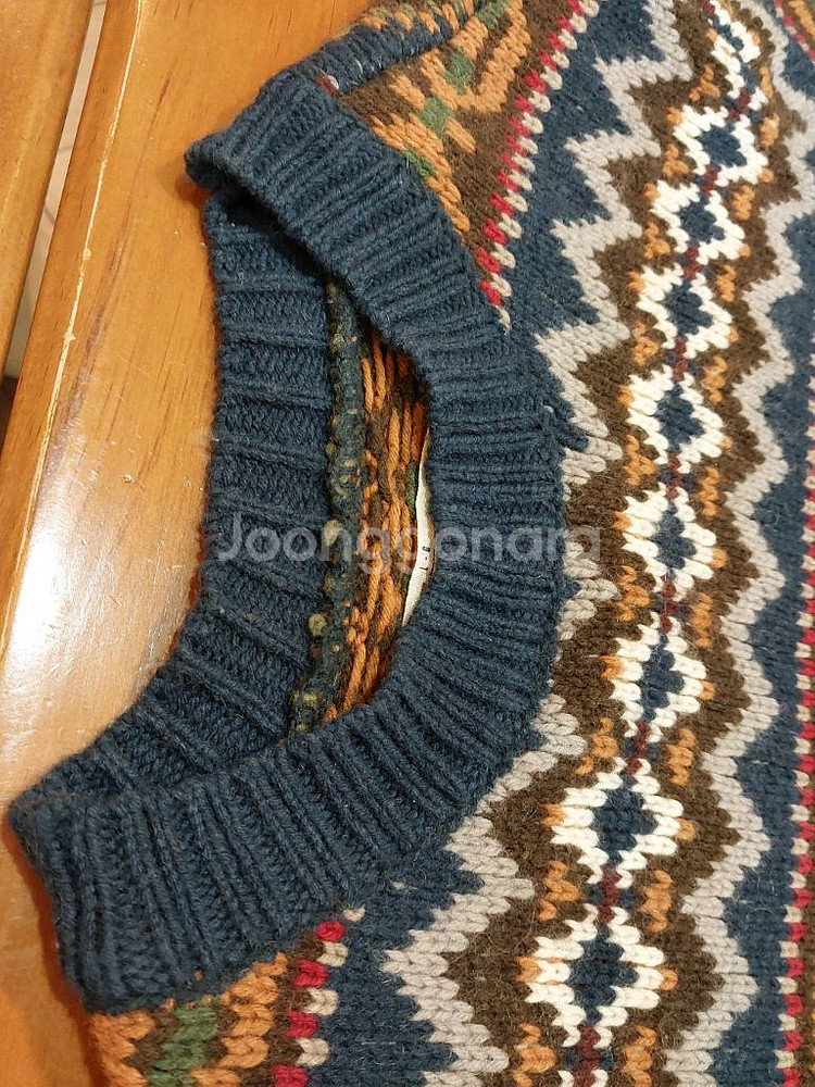 리바이스 노르딕 페어아일 니트 L 사이즈(105) 택포 29,000원--4