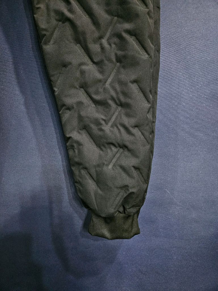 퀼팅 블랙 남성 허리 36~38 보아털 패딩 조거팬츠--4