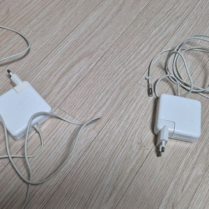 애플 맥북 구형 어댑터 충전기 60W.85W 이미지