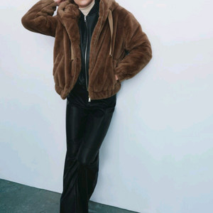 자라 에코퍼 후드 점퍼 M사이즈