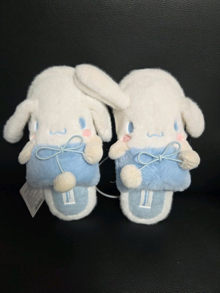 새상품) 정품 산리오 실내화 털 슬리퍼 및 어그 신발 5종--3