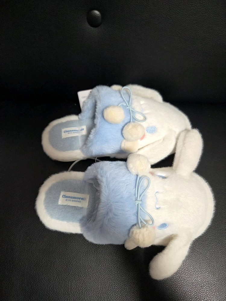 새상품) 정품 산리오 실내화 털 슬리퍼 및 어그 신발 5종--4