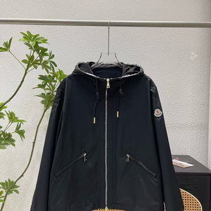 [몽클;레어] 2회착용 / 바람막이 점퍼 / 3 (여성 약 77 사이즈)