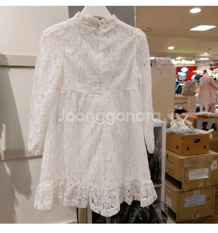 쁘띠앙팡 여아 원피스 140사이즈--1