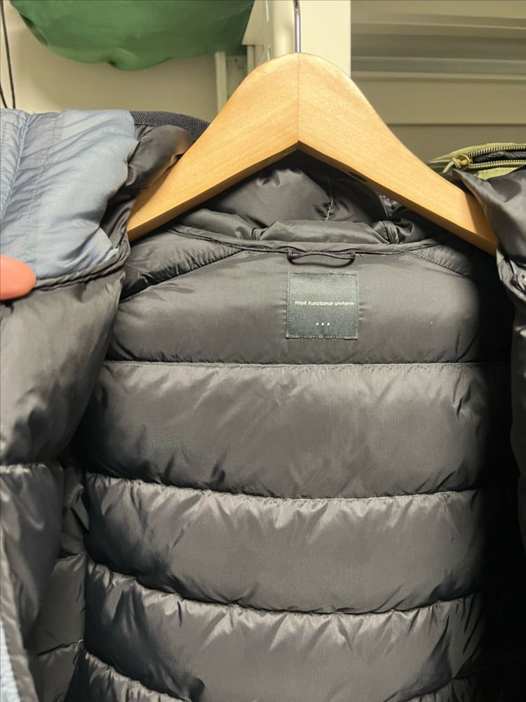 3사이즈,신품급) 모이프 HELIUM HOODED DOWN JACKET--3