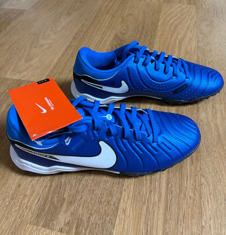 [235] 나이키 티엠포 레전드10 아카데미 TF 풋살화--8