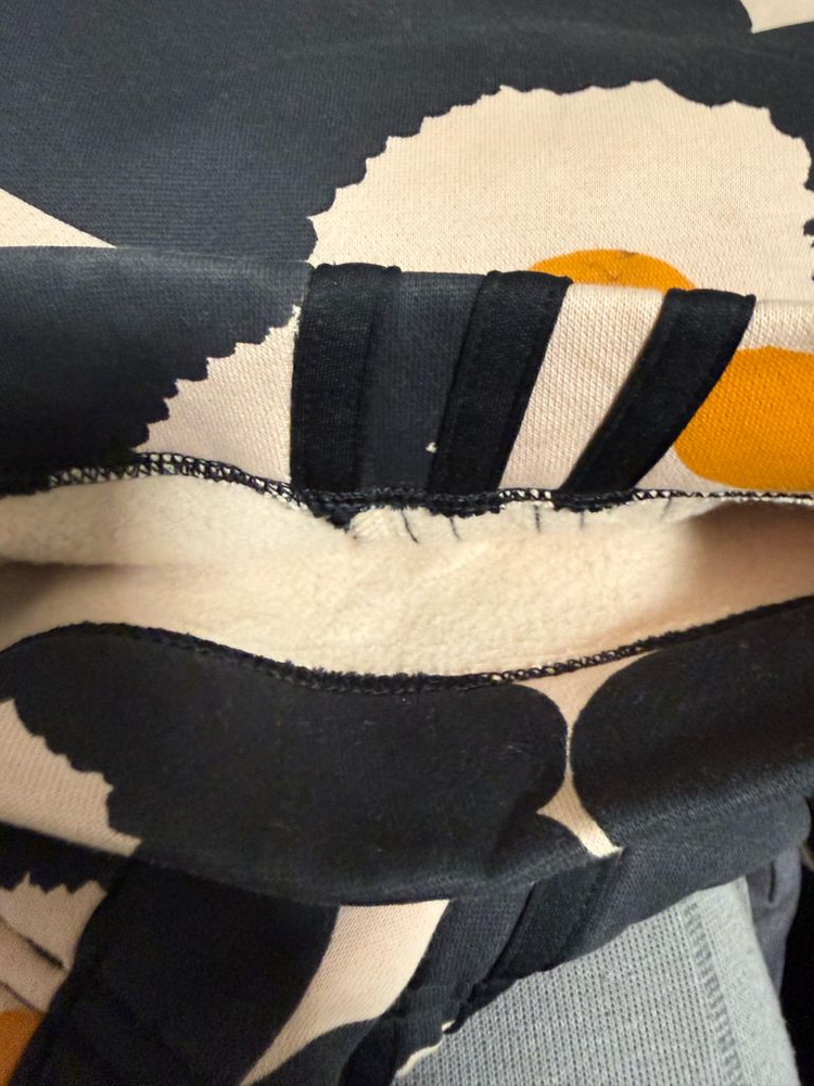 아디다스 마리메꼬 콜라보한 플라워 플리스 팬츠--4