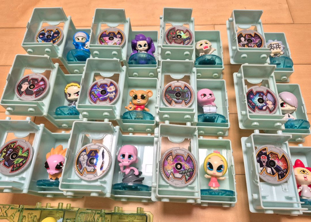 (정품) 신비아파트 시즌1 고전 고스트볼 장난감 피규어 개별 판매--3