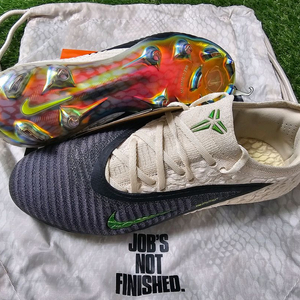 [한정판]나이키 팬텀6 로우 엘리트 FG 블랙맘바-코비브라이언트 S.E