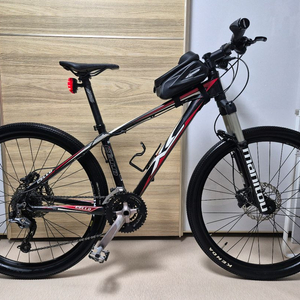 첼로 XC 30 MTB 자전거 (블랙/레드)