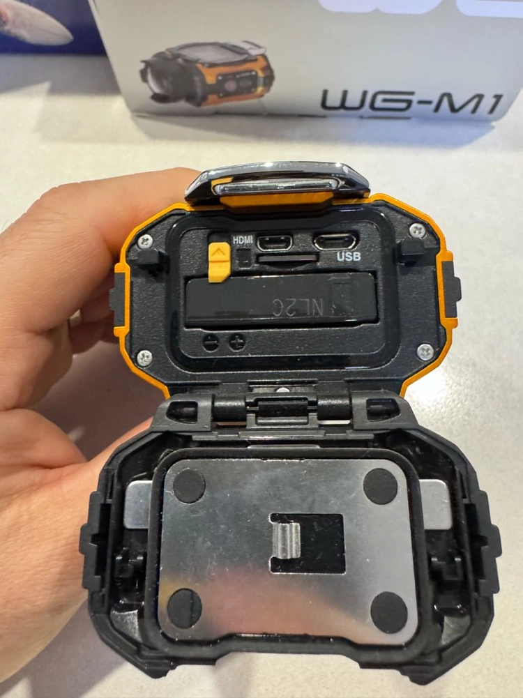 리코 WG-M1 액션캠 오렌지 새상품급 이미지