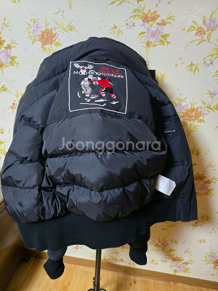 정품 무스너클여성 퍼 봄버 패딩 (L)66~슬림핏77--4