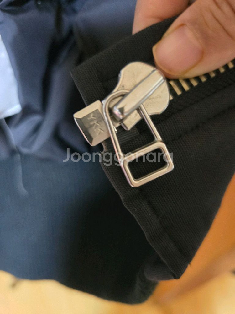 정품 무스너클여성 퍼 봄버 패딩 (L)66~슬림핏77--8