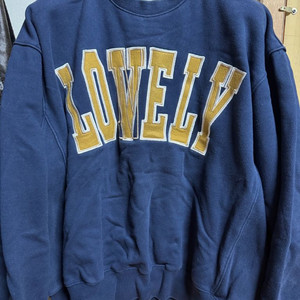 노앙 론리러블리 맨투맨 m