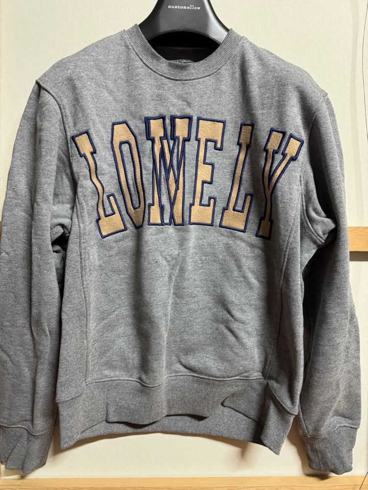 노앙 론리러블리 맨투맨 m 이미지