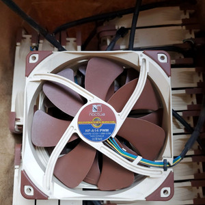 녹투아 NF-A14 PWM 140mm 쿨링팬