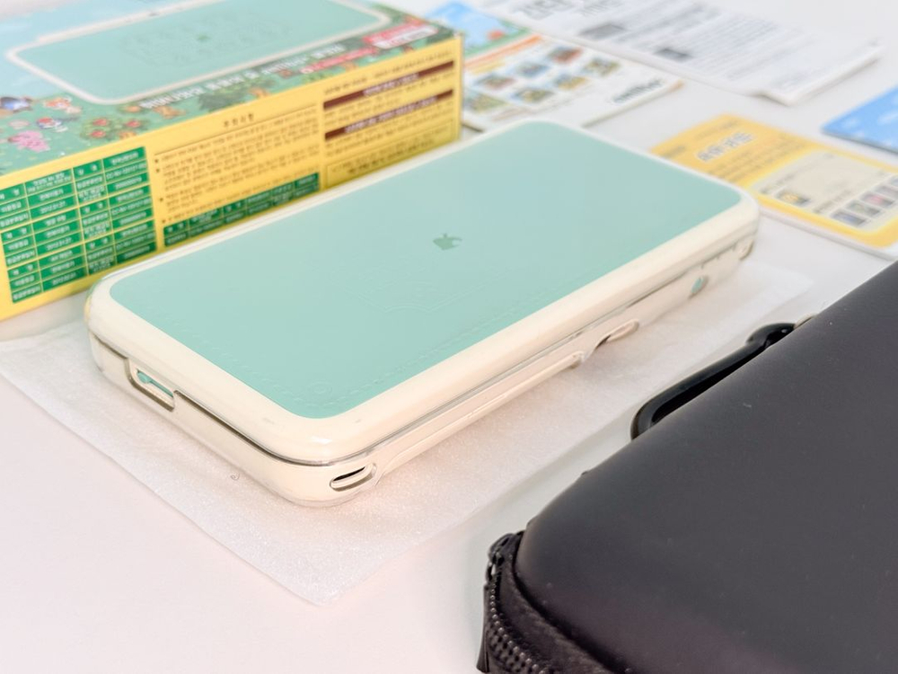 뉴 닌텐도 2DX 튀어나와요 동물의숲(튀동숲) 한정판 판매합니다(상태 아주 좋음)--4