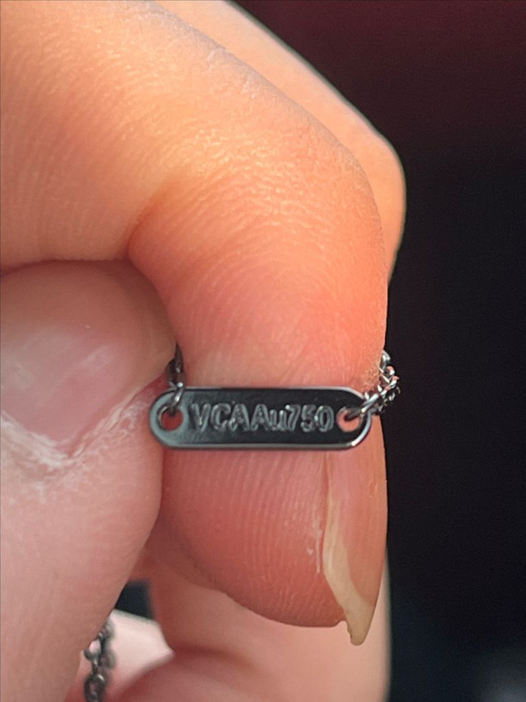 반클리프 알함브라 빈티지 기요새 목걸이 판매합니다--1