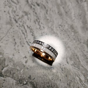 부쉐 스타일 반지