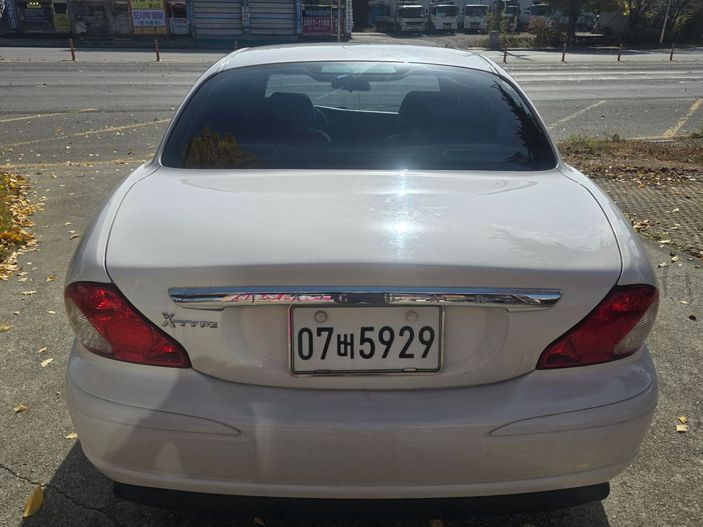 재규어x 트리플2.1 v6--2