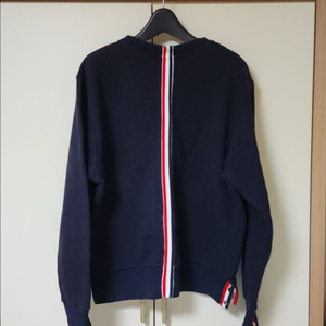 톰브라운 백삼선 맨투맨 네이비 3사이즈