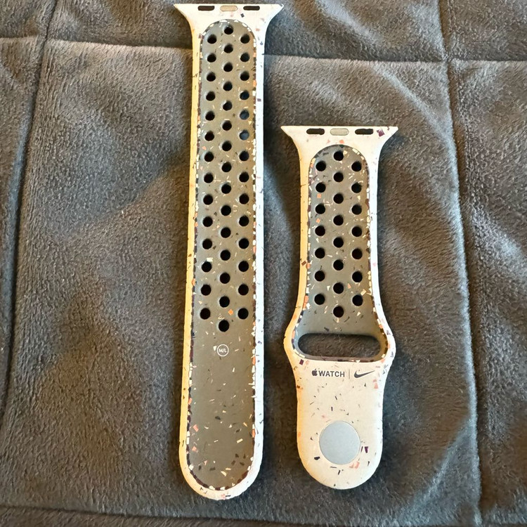 애플워치 나이키 스포츠 밴드 데저트스톤 M/L 46mm 급처--2