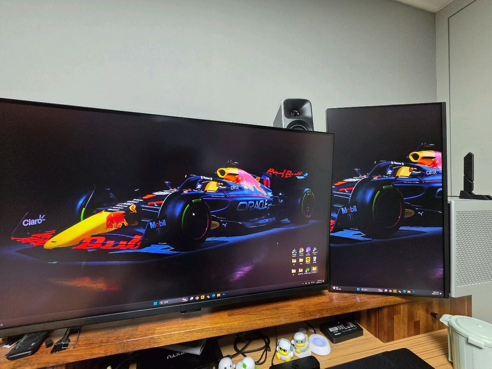 32인치 4K + 24인치 FHD모니터 판매 이미지