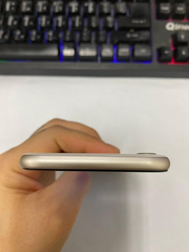 .아이폰SE3 스타라이트 특SSS급 128GB 배터리100% 서브폰 자녀폰 선물용추천 198284 이미지