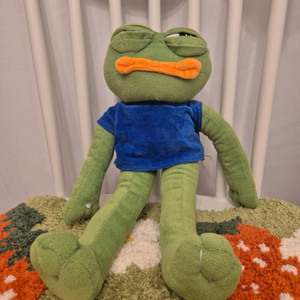 개구리 페페 인형